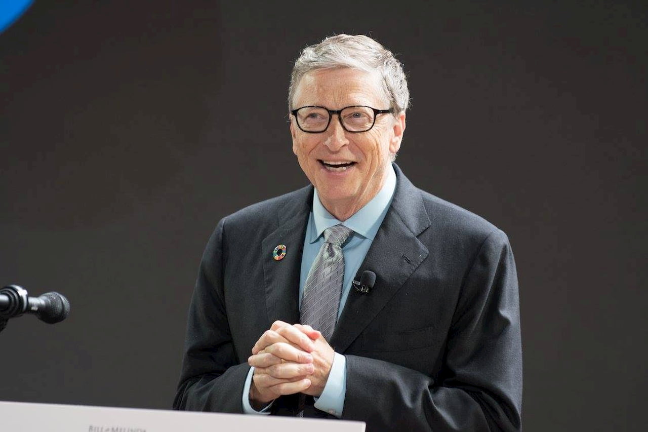 Here’s what Bill Gates thinks of switching to electric vehicles
